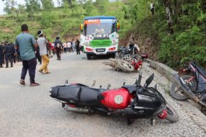 पाल्पामा एमालेको चुनावी कार्यक्रममा काँग्रेसको आक्रमण, कम्तीमा १० जना घाइते