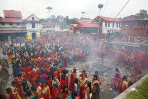 आज साउनको दोस्रो सोमबार, पशुपतिसहित देशभरका शिवालयमा घुइँचो