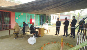 ५२ जना कैदी बन्दीले गरे रुपन्देहीबाट मतदान, अधिकांश प्रहरी बञ्चित