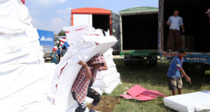 प्रतिनिधिसभाका १६५ र प्रदेशसभाका ३३० वटै निर्वाचन क्षेत्रमा मतपत्र पुग्यो