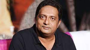 राजनीतिबारे बोल्दा कामविहीन बने प्रकाशराज