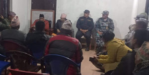 बाजुराको मतगणना अझै सुरु भएन, सर्वदलीय बैठकमा एमालेलाई कुर्दै निर्वाचन अधिकृत