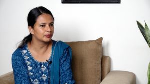 विनु यादवको पक्षमा वकालत गरेको भन्दै ज्यास्मिन ओझामाथि ढुंगा प्रहार