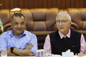 शेखर कोइराला र गगन थापाबीच वार्ता जारी