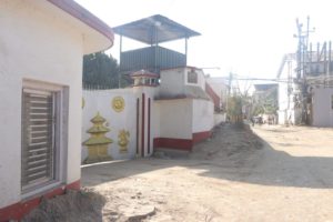 चोलेन्द्र आउने भएपछि सर्वोच्च गेटबाहिर बारकाे धर्ना