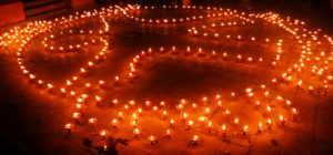 आप्रवासी श्रमिक दिवसः विदेशमा ज्यान गुमाएका कामदारको सम्झनामा दीप प्रज्वलन