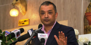 सबै प्रकरणका फाइल खुल्नुपर्छ : महामन्त्री थापा