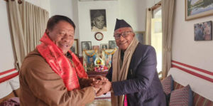 प्रकाशमानलाई भेट्न कृष्णगोपाल चाक्सीबारीमा