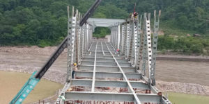 छ वर्षपछि गति लियो कालीगण्डकी नदीमा निर्माणाधीन पक्की पुलले