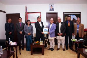 निर्वाचन आयोगका पदाधिकारी र उपराष्ट्रपति पुनबीच भेटघाट