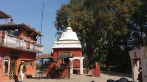 भक्तपुरको सुवर्णेश्वर मन्दिर परिसरमा १०८ शिवलिंग