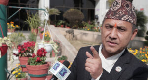 ‘सुनको बाला देखाउने कांग्रेस भन्नुहुन्थ्यो आज आफैले देखाउँदै हुनुहन्छ कमरेड ओलीले : विश्वप्रकाश