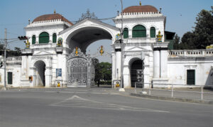सेवाग्राहीलाई निर्वाध सिंहदरवार प्रवेशको व्यवस्था गर्न संसदमा माग