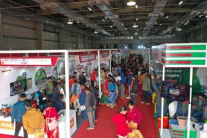 पाँँचौँ नेपाल एग्रिटेक अन्तर्राष्ट्रिय प्रदर्शनीको दोस्राे दिन अवलोकन गर्नेको भिड