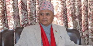 राप्रपा बाहिरिएपछि गण्डकी सरकार संकटमा