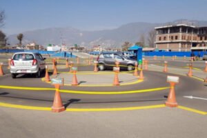 बागमती प्रदेशमा सवारी चालक अनुमतिपत्रमा नयाँ मापदण्ड, ट्रायलमा ७० अंक ल्याए पास हुने