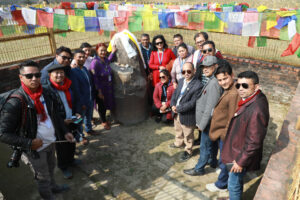 स्तम्भ अवलोकनमा सञ्चारकर्मी