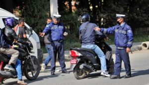 लमजुङमा ६ महिनामा ५ हजार सवारीसाधन कारबाहीमा