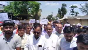 बारामा प्रधानमन्त्री प्रचण्डको पुत्ला दहन, मन्त्री मोदीको राजीनामा माग