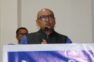 इन्सेकका कार्यकारी निर्देशक गौतम