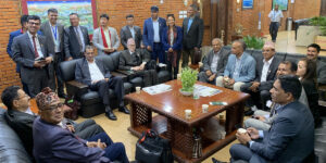 अध्ययन भ्रमणमा माओवादी केन्द्रका नेताहरु चीन प्रस्थान