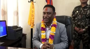 जलवायु परिवर्तनको मुद्दामा सरकारी र गैरसरकारी क्षेत्र एक हुनुपर्छ : वनमन्त्री डा महतो