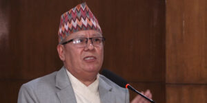 सूचनाको हक भ्रष्टाचार नियन्त्रणको उपयुक्त माध्यम : आयुक्त गुरुङ