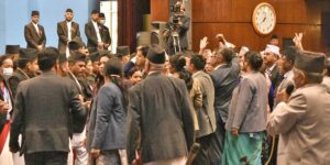 ओली सरकारले पशुपतिनाथको जलहरीमा सुन भनेर पित्तल लगाएको माओबादीका सांसदको आरोप लगाएपछि…