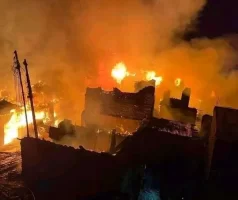 जुम्लाको गुठीचौरमा अज्ञात समूहद्वारा सात घरमा आगजनी