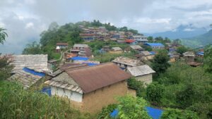 पर्यटक लोभ्याउँदै अर्मलाकोट गाउँ