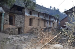 बाढी र भूकम्पले उठीवास बझाङको परिङाल