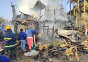 आगलागीबाट घर जल्यो