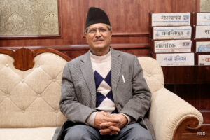 प्रधानमन्त्री प्रचण्डका मुख्य सल्लाहकार गजुरेलको राजीनामा स्वीकृत