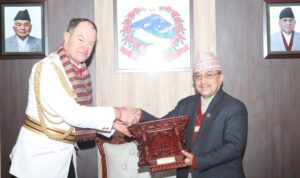 उपप्रधानमन्त्री खड्कासँग बेलायतका सेनाध्यक्षको शिष्टाचार भेट