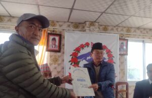 कृषिउपजले बजार नपाउँदा किसान समस्यामा