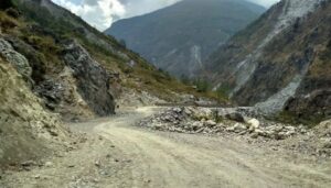 डोल्पाहुँदै मनाङ मुस्ताङसम्म जोड्ने ४३ किलोमिटर सडक ग्राबेल