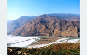 पर्यटकका पर्खाइमा तमोर नदी क्षेत्र
