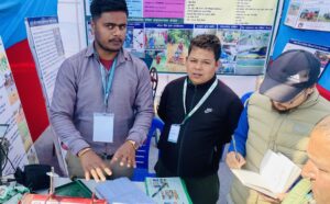 अनुसन्धानकर्मीलाई नै यसरी झुक्याइरहेको छ बाँदर