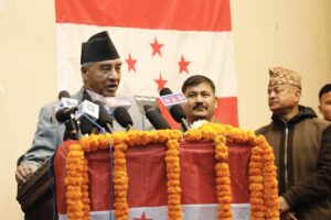 नेताहरूलाई देउवाको व्यंग्य : भाषण सुन्ने मानिस नभए पनि बोलिराख्छन्