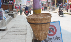 मन्थलीमा ‘डोको डस्टविन’ अभियान