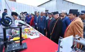 एमाले बैठकस्थलमा प्रविधि प्रदर्शनी