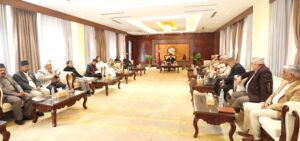 सङ्घीयता कार्यान्वयनका विषयमा प्रधानमन्त्रीको छलफल