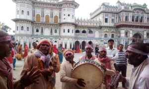 हराउँदै चाडपर्व विशेषका लोक परम्परा