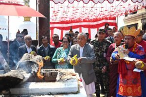 राष्ट्रपतिद्वारा स्वयम्भू महाचैतको पूर्णाहुती पूजा