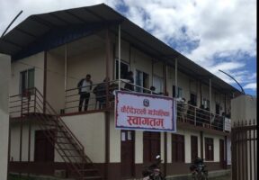 विद्यालयलाई ‘थ्री स्टार’ घोषणा गर्ने जनप्रतिनिधिको प्रतिबद्धता