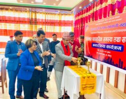 राज्यका सबै निकायमा हप्तामा दुई दिन स्वदेशी पोसाक लगाउने व्यवस्था गछौँ : मन्त्री भण्डारी