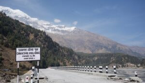 तातोपानी र रसुवागढी नाका सञ्चालनमा ल्याउन नसकेपछि मुस्ताङ भन्सार खोलियो