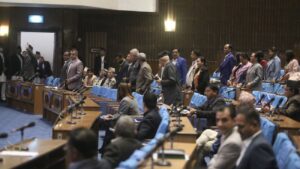 गृहमन्त्रीलाई प्रस्ताव पेश गर्न नदिने कांग्रेसको अडानपछि संसद् १५ मिनेटलाई स्थगित