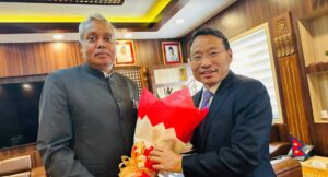 भारतीय राजदूत श्रीवास्तवले भेटे अर्थमन्त्री पुन