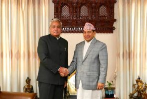 परराष्ट्रमन्त्री श्रेष्ठलाई भेट्न सिंहदबार पुगे भारतीय राजदूत